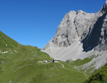 sommer wandern zimmer oetz oetztal